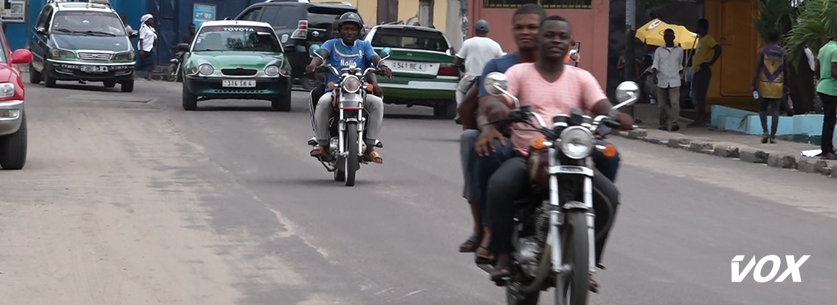 Les conducteurs des taxis motos boudent l’interdiction de circuler au centre-ville